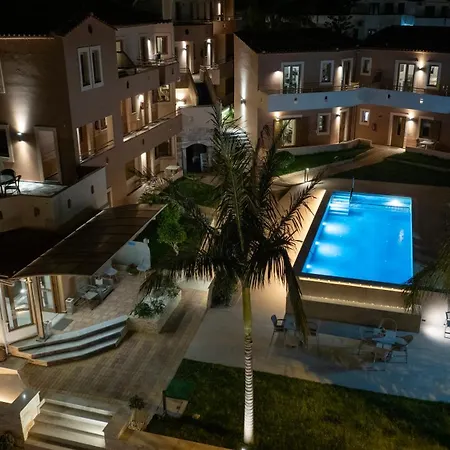 Eko Aparthotel 2*
